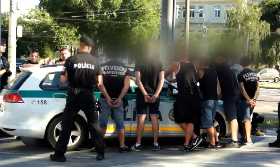 Bitka pred hádzanárskym duelom. Maďari útočili na Slovákov