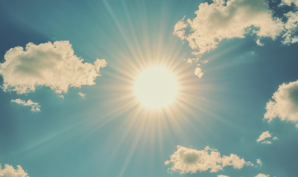 Horúčavy sa vracajú vo veľkom. Slovensko čakajú teploty až do 39 °C