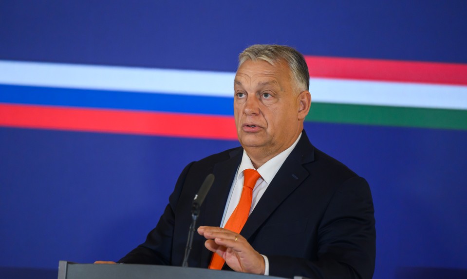 Orbán sa chystá vyplieniť štátnu kasu, píše nastupujúci premiér Magyar
