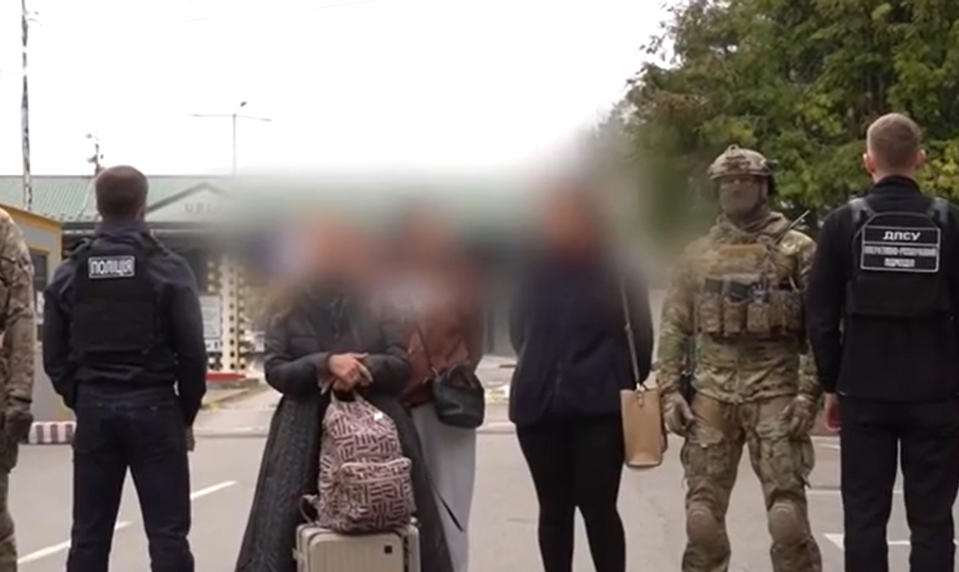 Slovenka údajne sexuálne vykorisťovala Ukrajinky. Najmladšou obeťou malo byť 16-ročné dievča