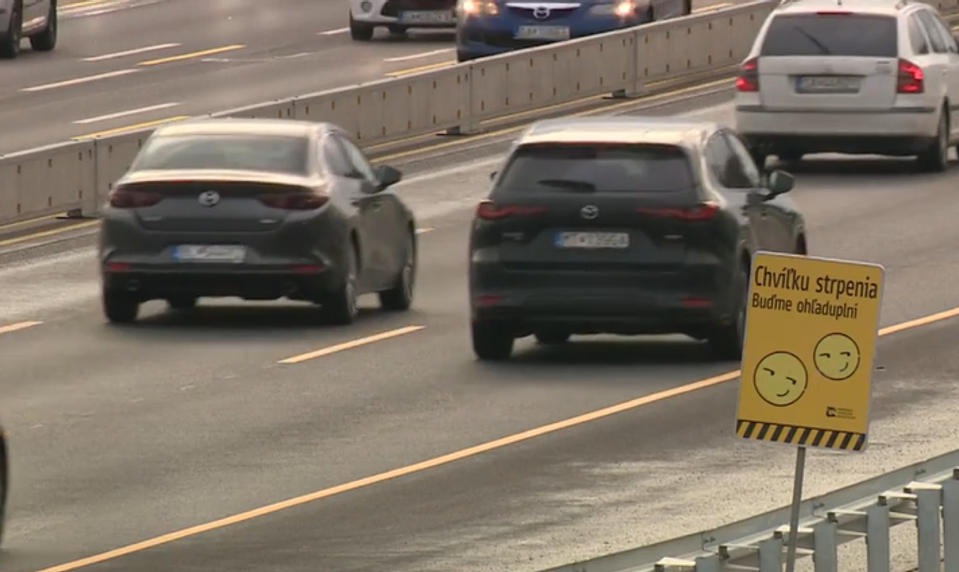 Diaľnicu D1 pri Bratislave cez víkend uzavrú, dopravu presmerujú na novú trasu