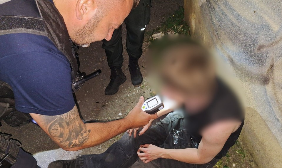 Policajti v Banskej Bystrici zostali v šoku. Kontrola odhalila opité deti, niektoré aj s dvomi promile