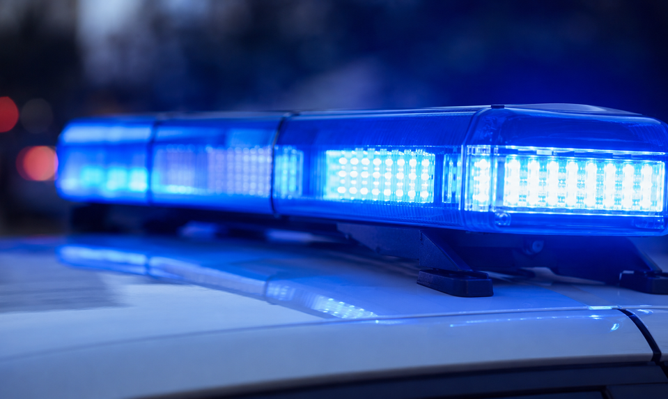 Vidíte modrý policajný maják? Nemusíte sa vždy uhýbať, toto je dôvod