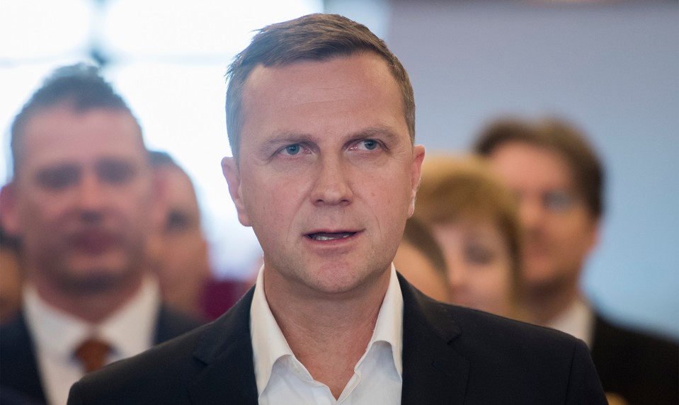 Řádek o Kučerovom zákone: OĽaNO je príkladom, ako zbabrať a spackať aj vlastné zlé riešenia