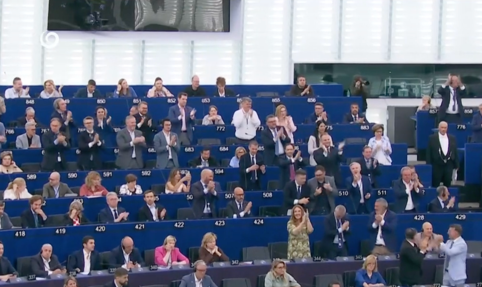 „Pošlite ich späť,“ znelo v europarlamente. Únia schválila prísnejšie pravidlá pre migrantov