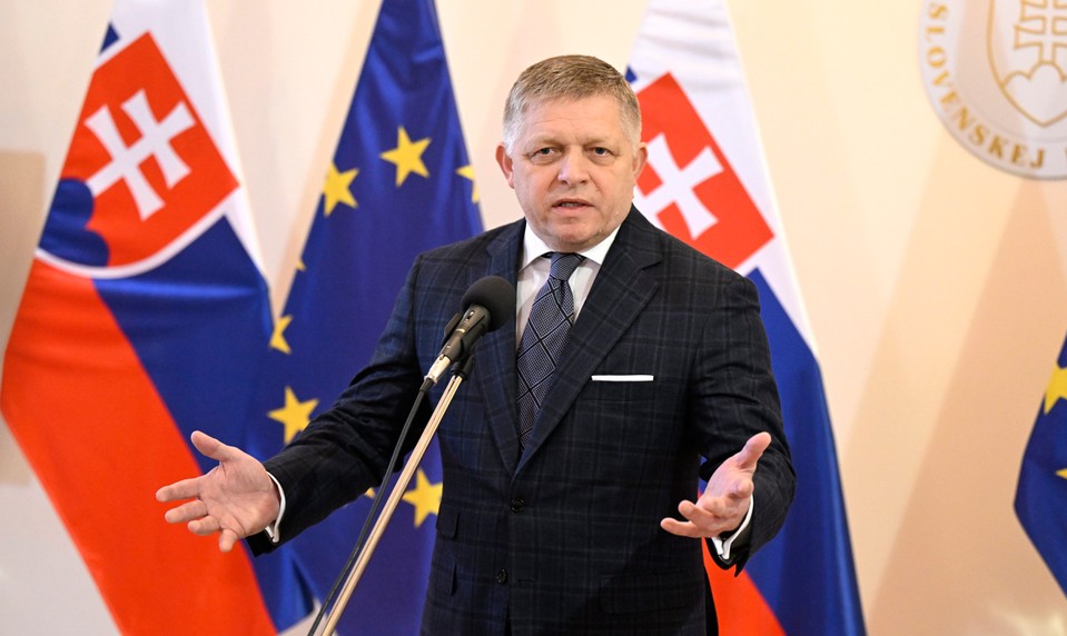 Premiér Fico: NATO je pilierom bezpečnosti