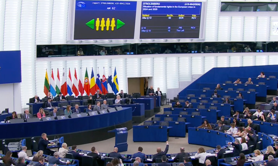 Europarlament schválil dohodu s USA. "Toto nie je dohoda. Toto je diktát," tvrdí Ondruš