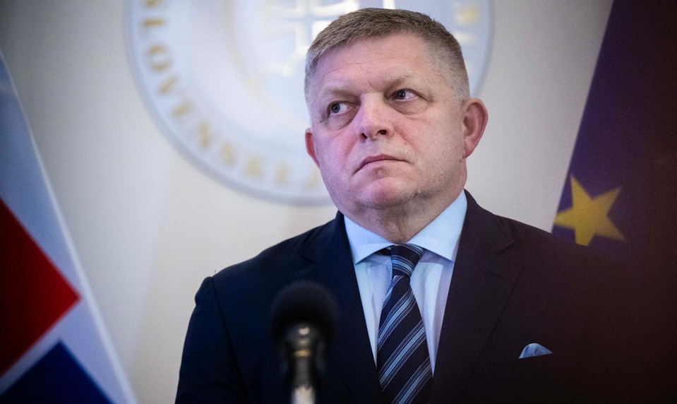 Litva tvrdí, že žiadosť o Ficov prelet cez ich územie do Moskvy nedostala
