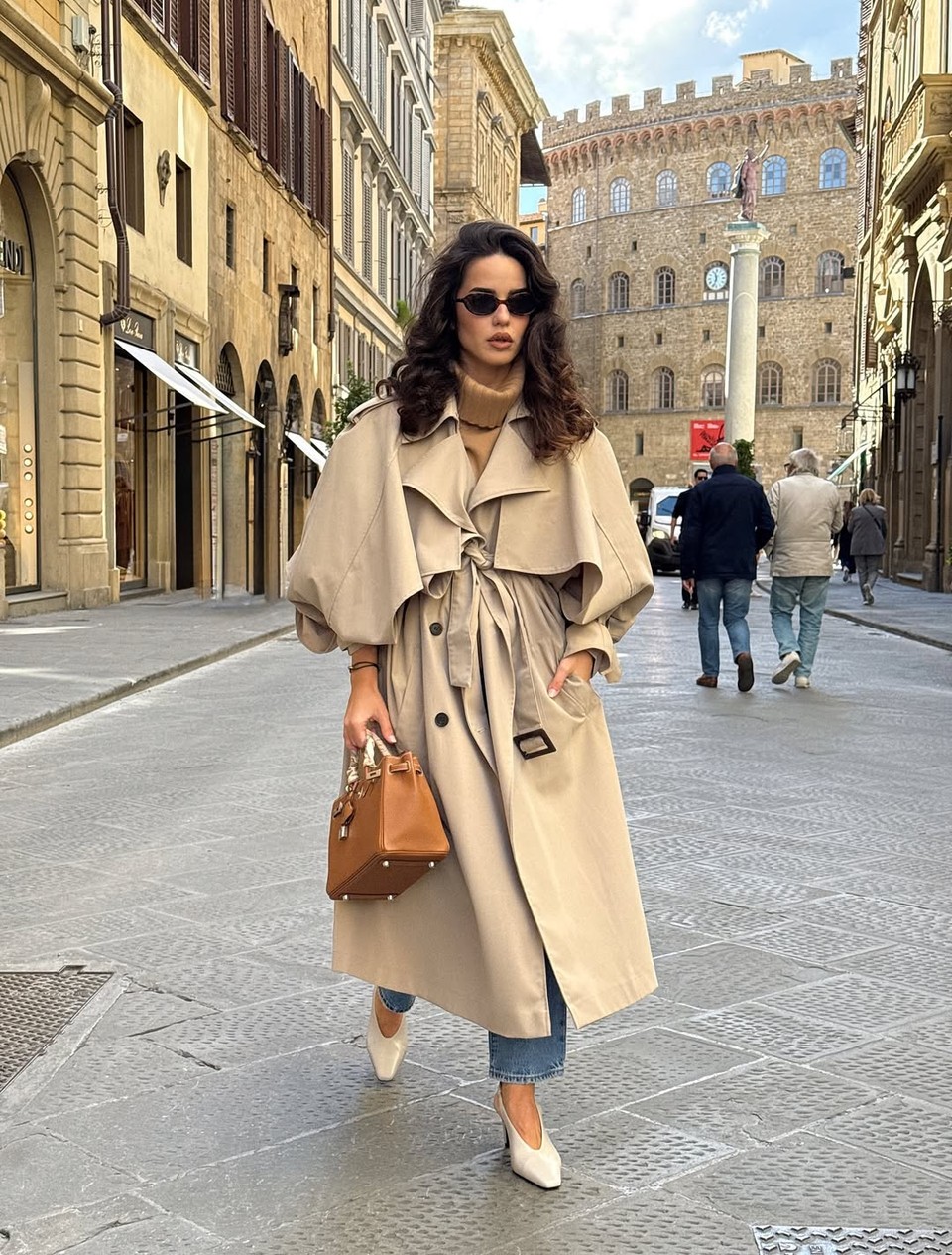 Nákupné maniačky - béžová farba