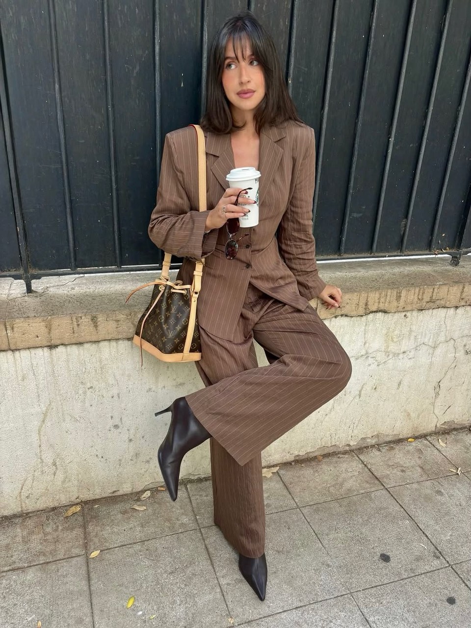 Nákupné maniačky - béžová farba