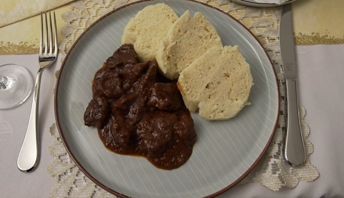 Hlavné jedlo: BúBú