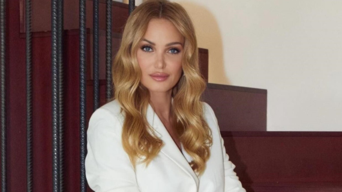 Stačia dva JEDNODUCHÉ KÚSKY a vyzeráte ako z módneho magazínu: Alena PALLOVÁ ukázala, ako na to